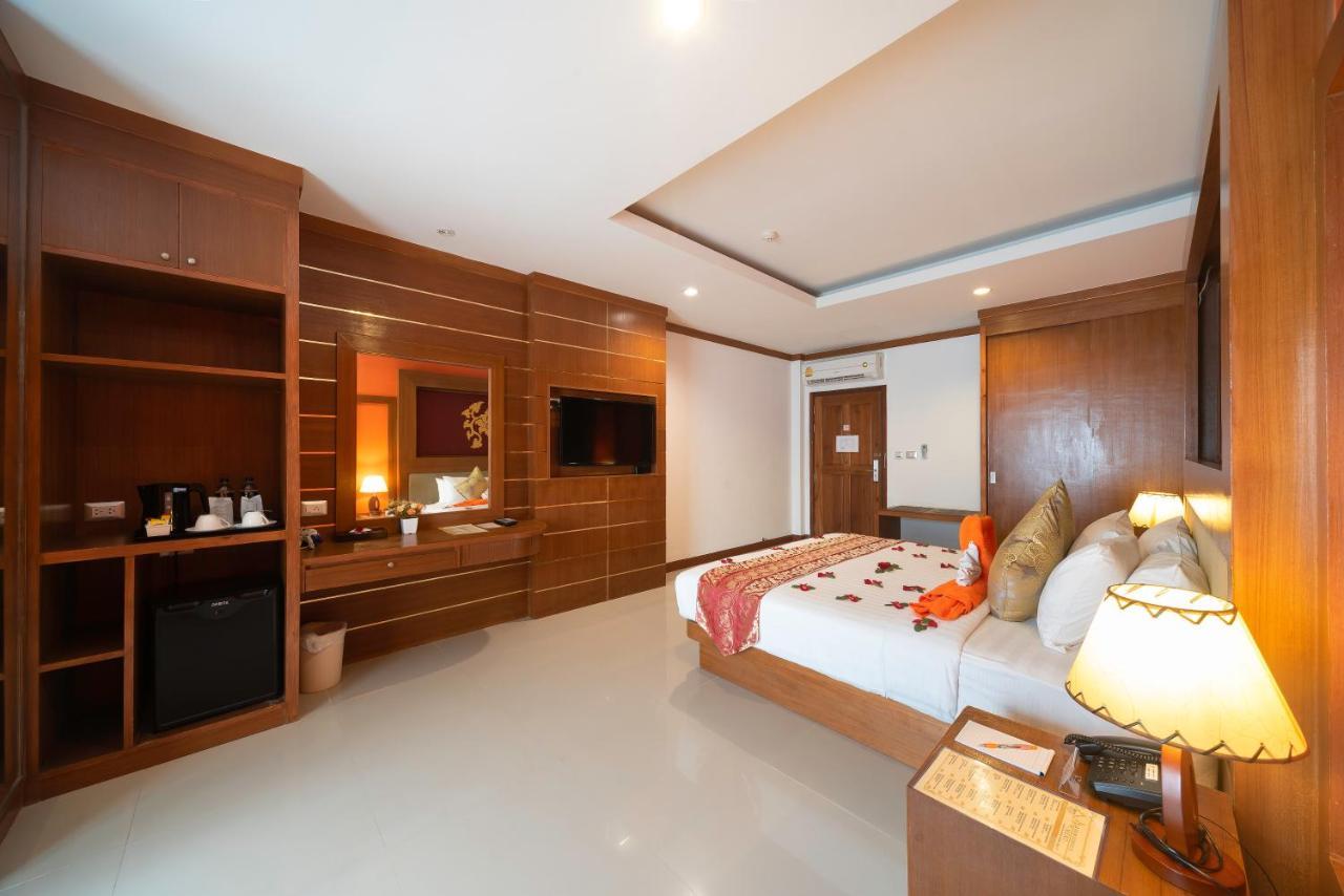 Shanaya Beach Resort & Spa Phuket Patong Exterior photo