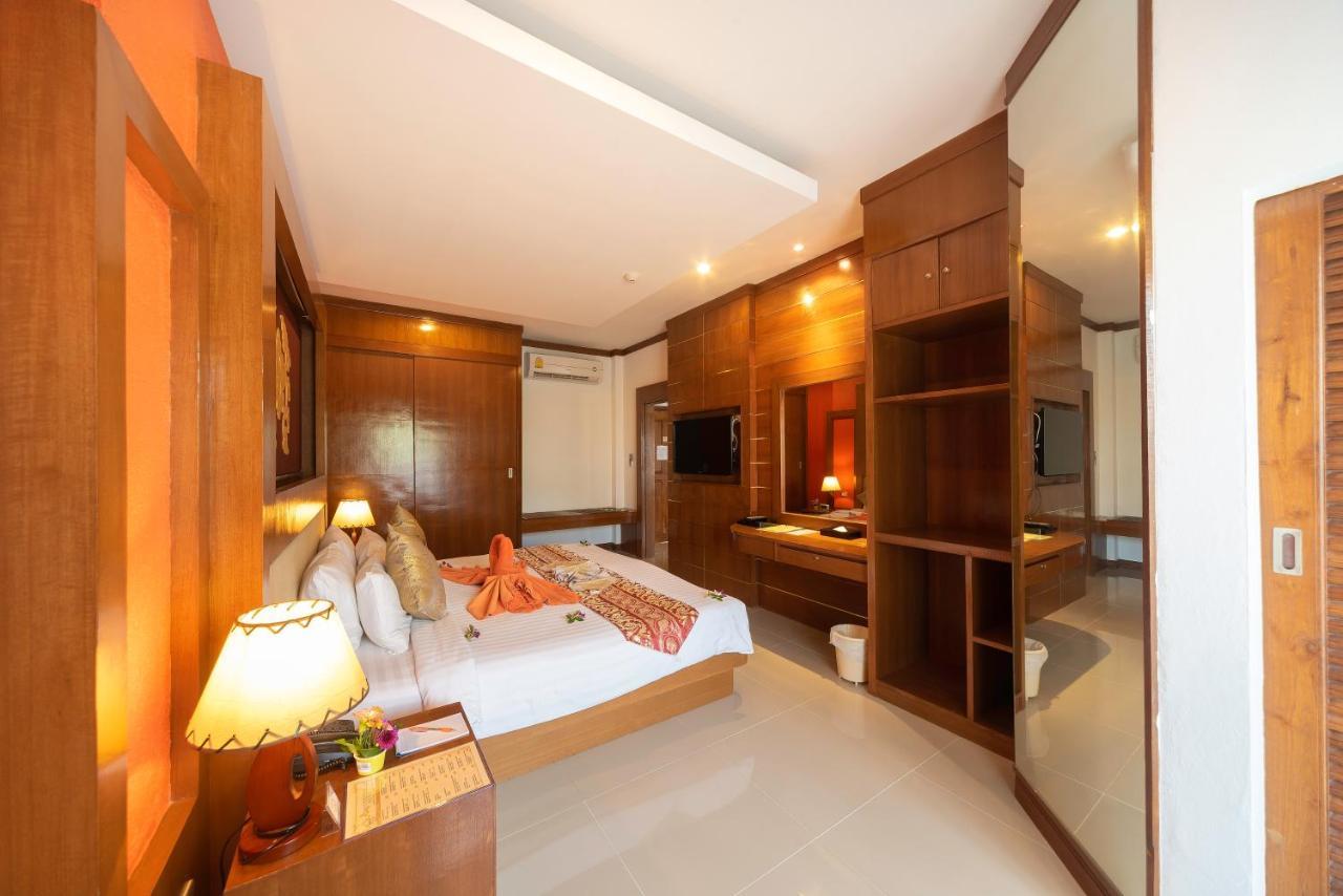 Shanaya Beach Resort & Spa Phuket Patong Exterior photo
