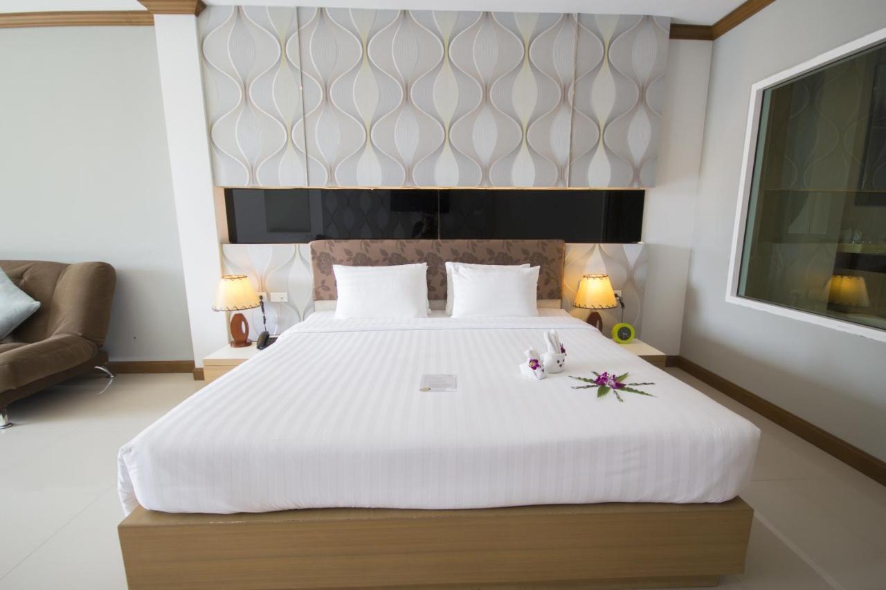 Shanaya Beach Resort & Spa Phuket Patong Exterior photo
