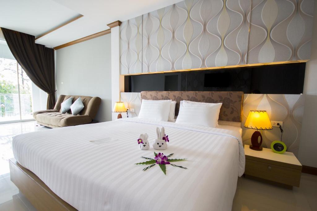 Shanaya Beach Resort & Spa Phuket Patong Exterior photo